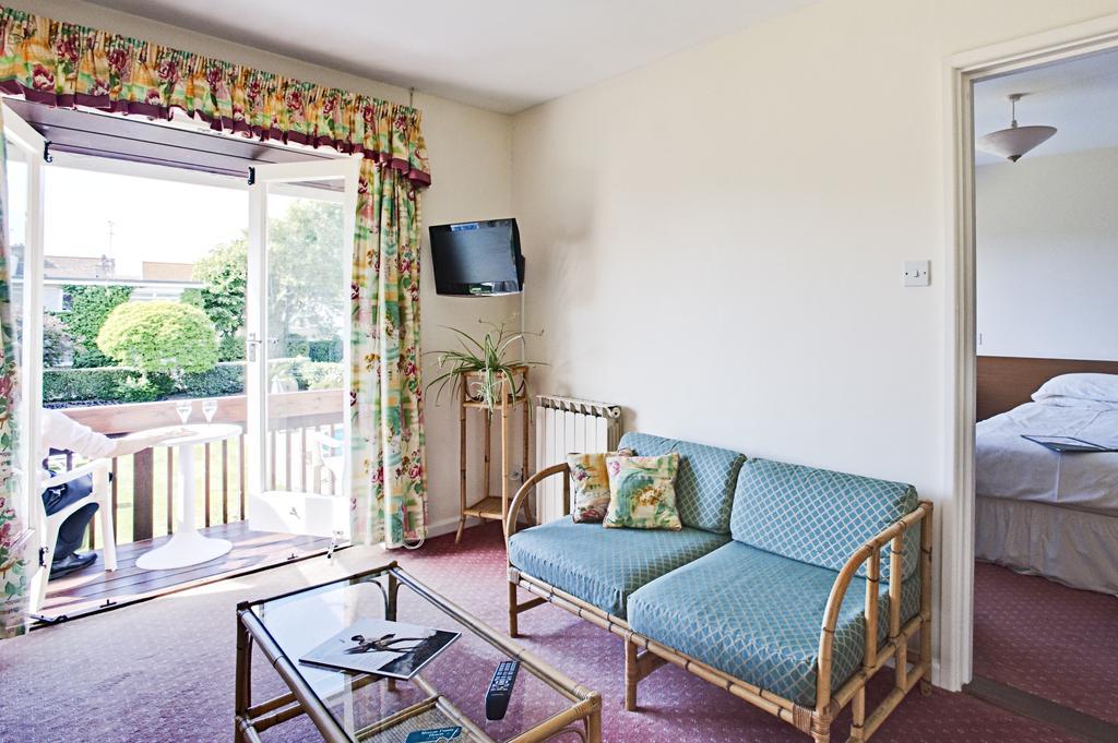 The Samares Coast Hotel & Apartments Saint Helier Jersey 시설 사진